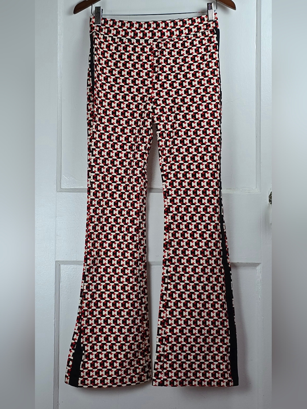 Maeve Retro Flare Knit Pants Black Red and White Abstract XS Like New
